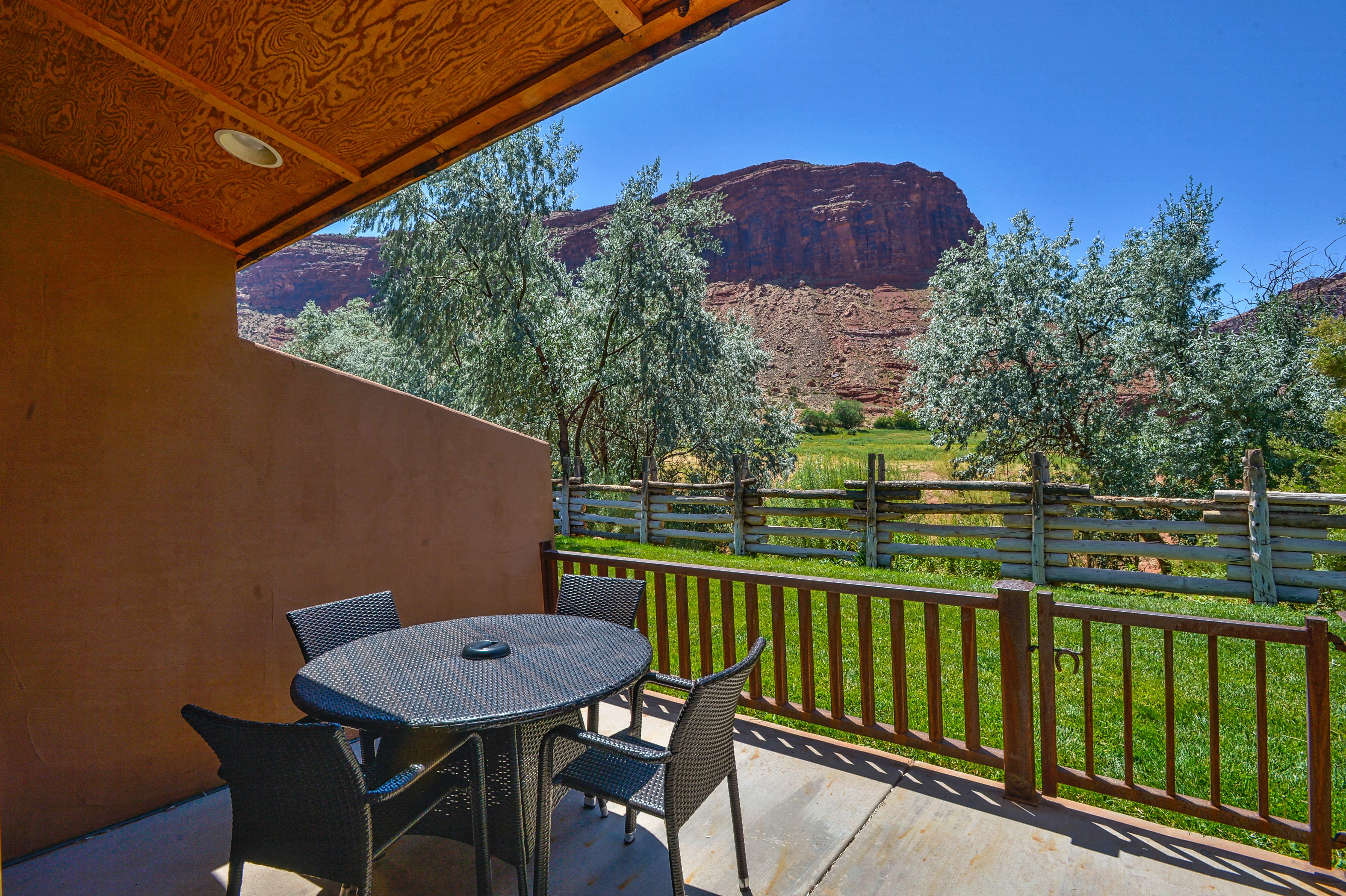 Red Cliffs Lodge Moab Esterno foto